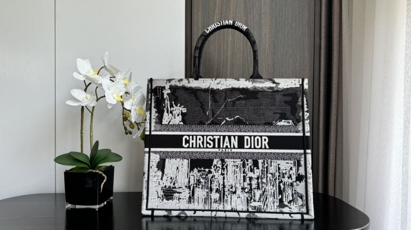 Christian Dior Shopping Bags